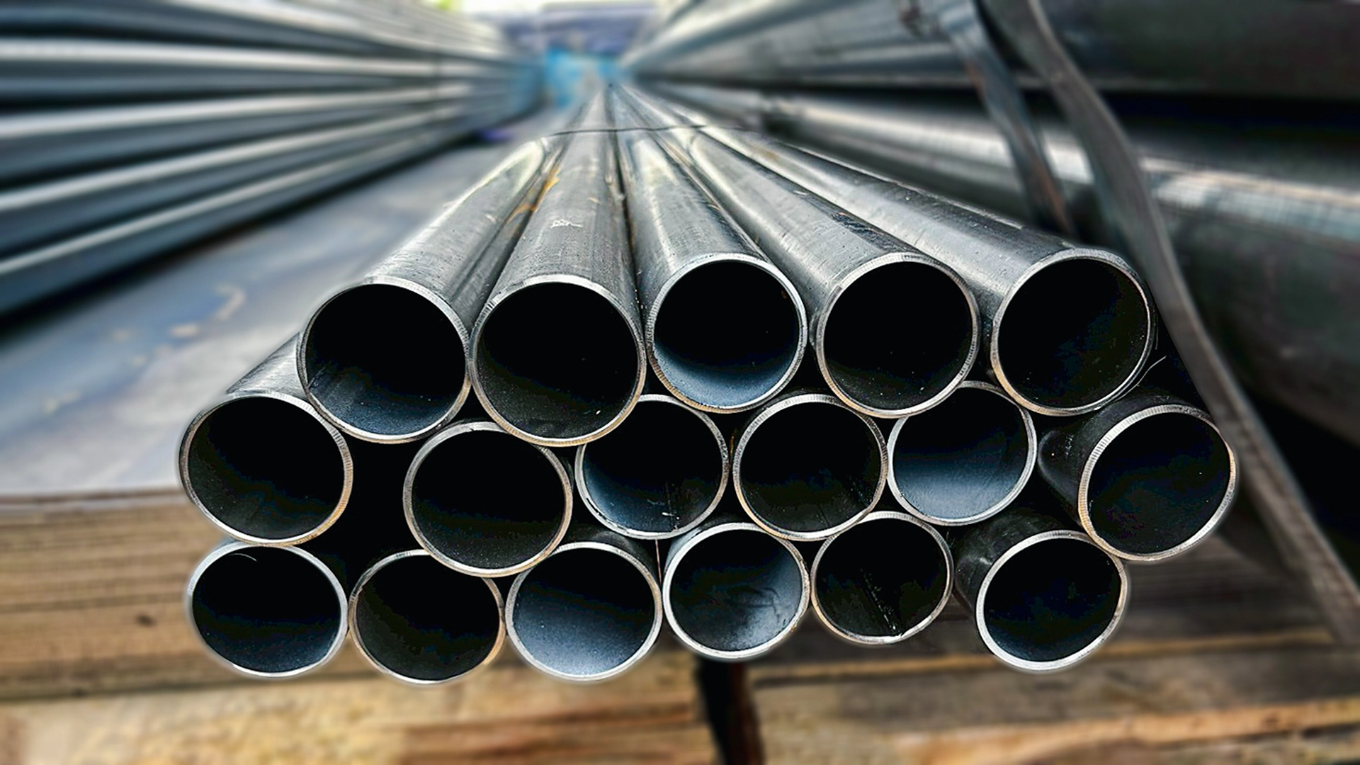 Industrial steel pipe inventory for PVF supply projects
